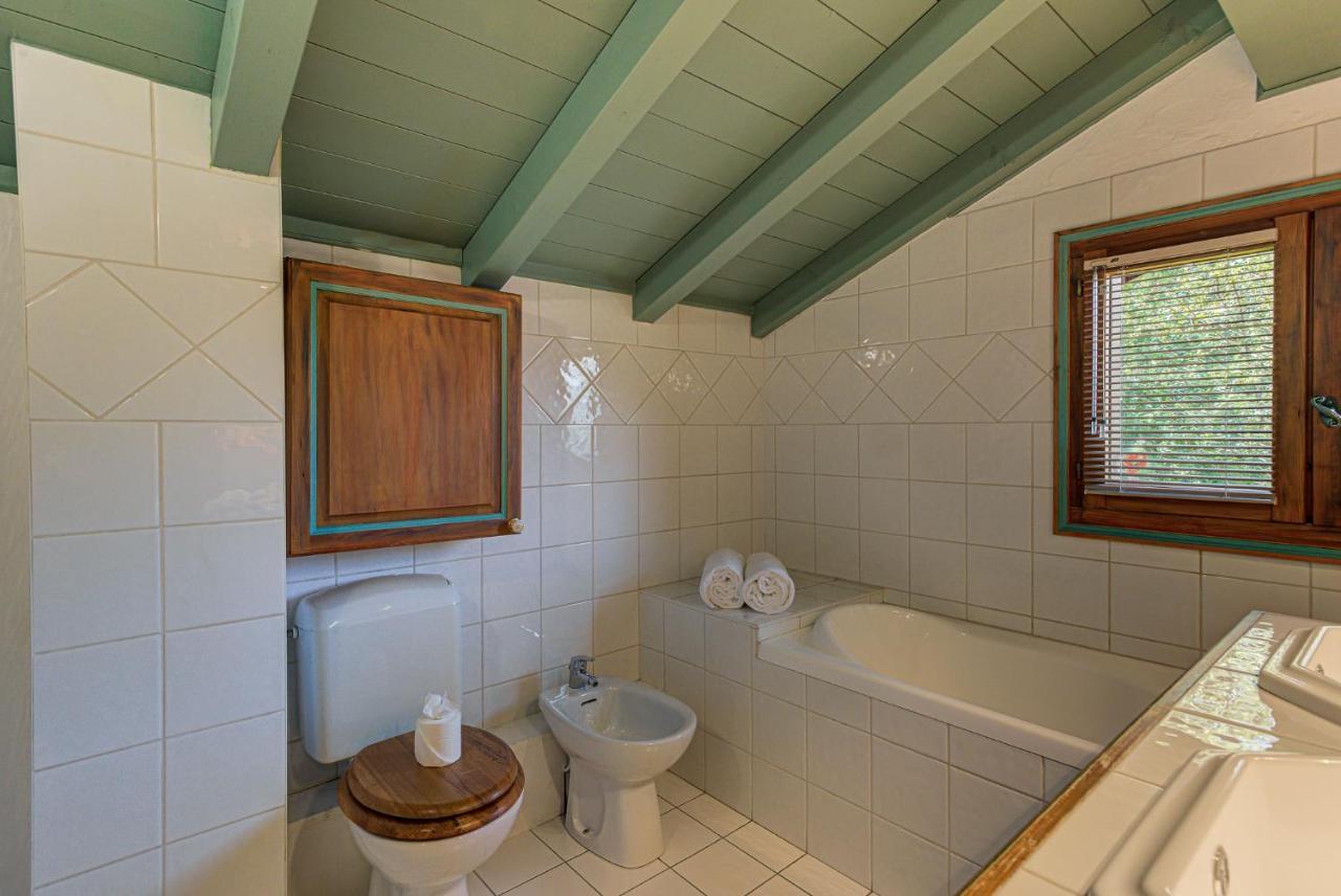 Chalet Blackbushe - Traditional Chalet - Alpes Travel - Sleeps 4-6 레우쉬 외부 사진