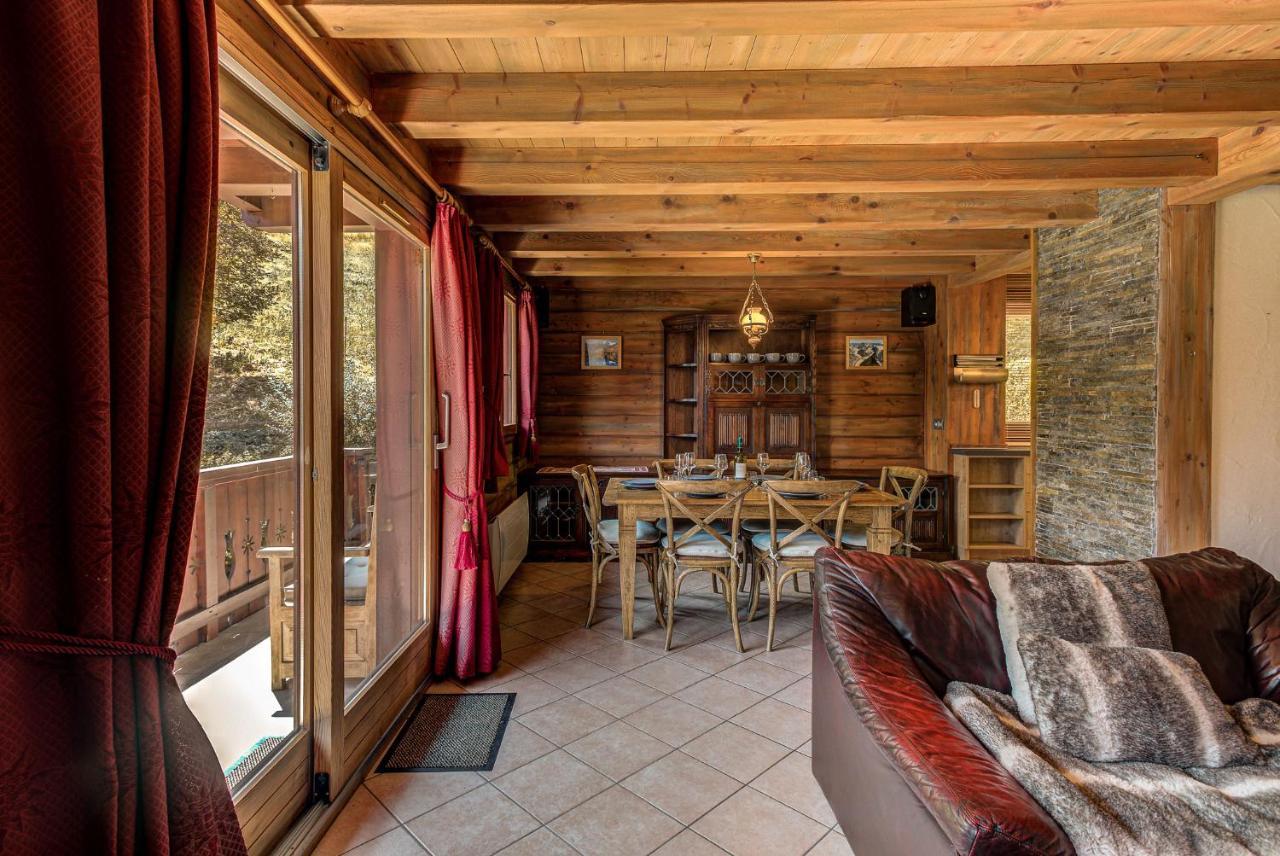 Chalet Blackbushe - Traditional Chalet - Alpes Travel - Sleeps 4-6 레우쉬 외부 사진