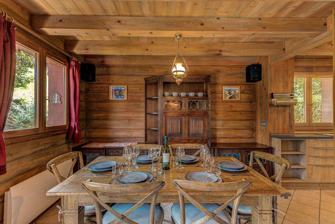Chalet Blackbushe - Traditional Chalet - Alpes Travel - Sleeps 4-6 레우쉬 외부 사진